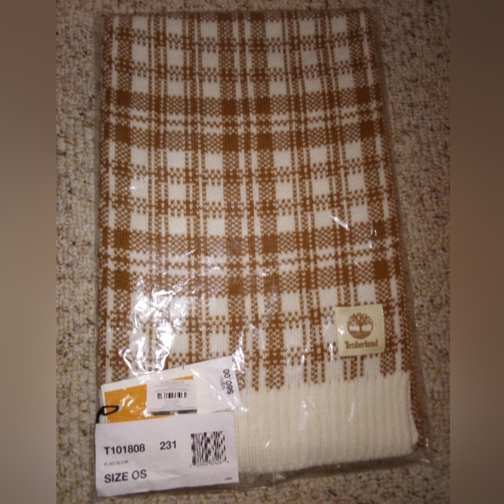 Timberland NWT scarf brown and white